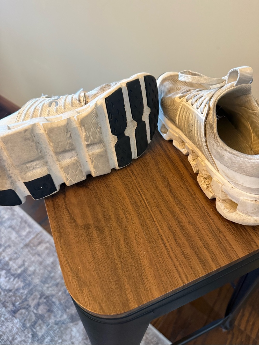 On Running Kids White Athletic Sneakers - Picture 4 of 4